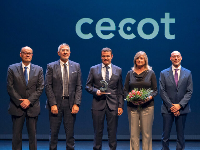 CECOT premia a Dexeus Mujer por su plan de transformación digital