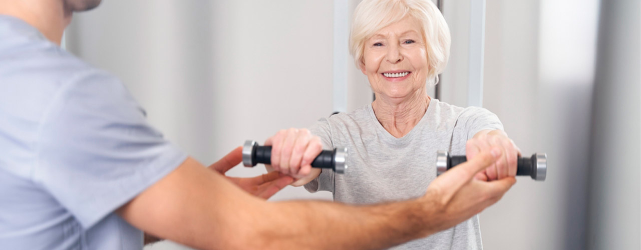 La malnutrición es un factor clave en el deterioro de la fuerza manual en mujeres posmenopáusicas
